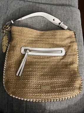 Jessica Simpson Natural Straw Shoulder Bag with White Trim and Gold Accents